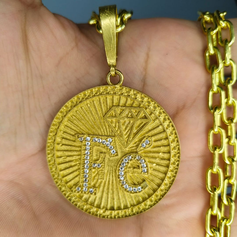 Pingente Medalha da FÉ Cravejado Moeda Antiga